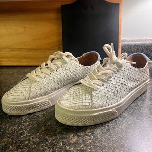 Textured White Sneakers Size 7 BOG Collective